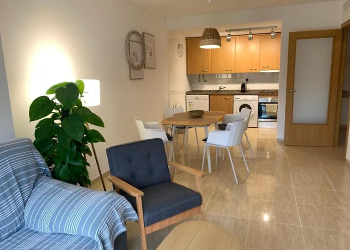 Acogedor Con Piscina En Vilafortuny, Lägenhet Cambrils